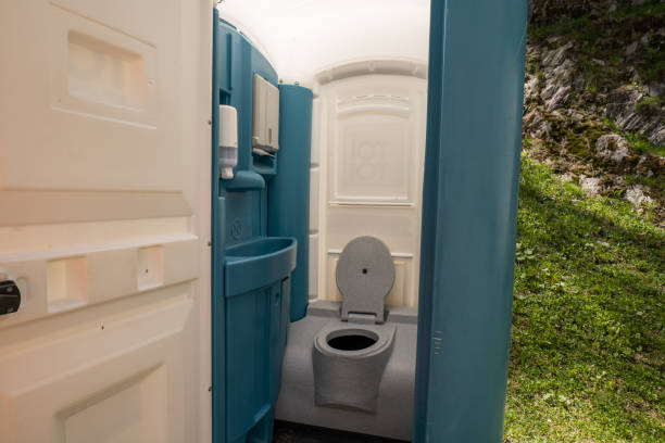 Best Construction site porta potty rental  in Center Point, NM